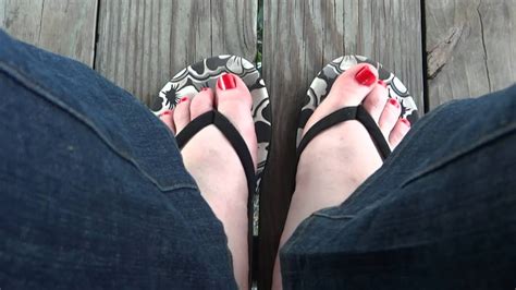 BBW Camgirl ReaganRose My Sexy Red Toes YouTube