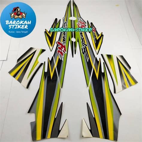 Striping Stiker List Motor Honda Supra Fit 2005 Hitam Full Lis Hijau