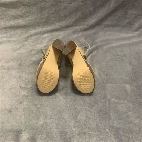 Steve Madden Nude Platform Heels Open Toe Size 6 1 2 Gem