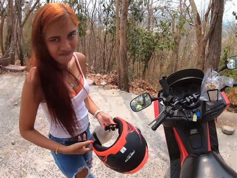 Asiatische Amateur Freundin Lutscht Und Fickt Vor Der Kamera Vor Der Kamera Xhamster