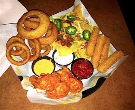 Buffalo Wild Wings Boneless Wing Deal