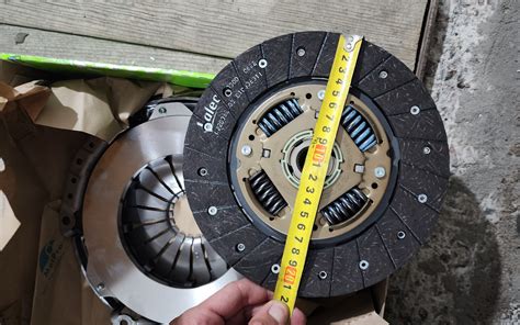 Подготовка к замене сцепления. Комплект сцепления Valeo 834104 и др ...