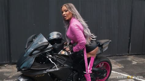 Leather Chains N Pussy Juice