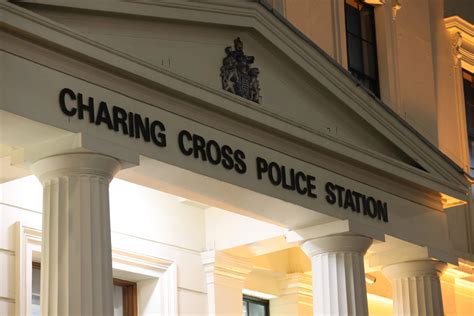 London Transit: Directions to Embankment Station in Charing Cross 30