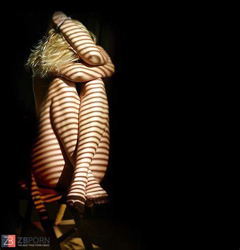 Remarkable Art Naked Color By TROC ZB Porn