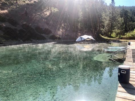 Swim With Tropical Fish At Idaho S Barney Hot Springs