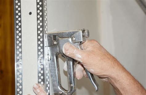 how to install corner bead