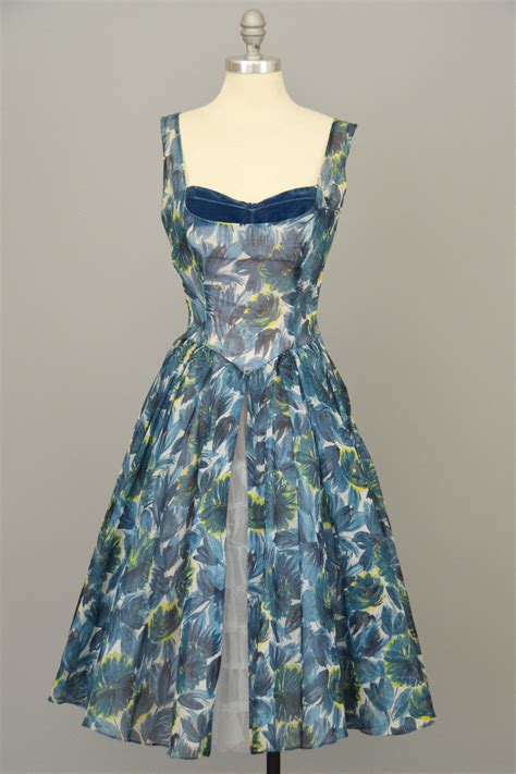 1950's formal dresses 9