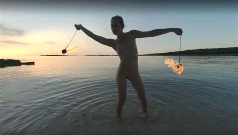 Special Fire Dancing Naked On Sunset Beach Extra Long And Hot With Redhead Lea On Vacation VR