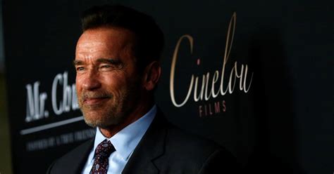 Arnold Schwarzenegger reveló que su padre lo golpeaba porque pensaba que era gay Infobae