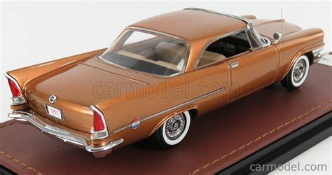 Glm Models Glm130702 Scale 1 43 Chrysler 300c Hard Top Closed 1957 Gold