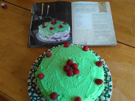 I made every single recipe in the World of Warcraft official Cookbook ...