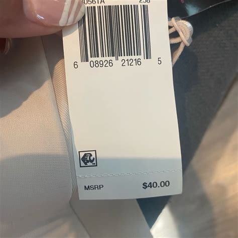 Olga Intimates Sleepwear Nwt Olga Cream Prong Seamless Extra Side Coverage Nude Bra Size