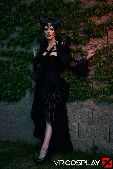 Cosxuxi Club Vrcosplayx Anna De Ville Maleficent A Xxx Parody Page 1 3