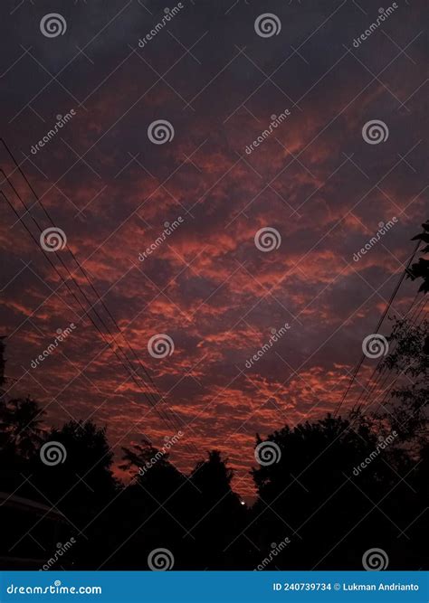 Sol Nasce Leste Ou Oeste