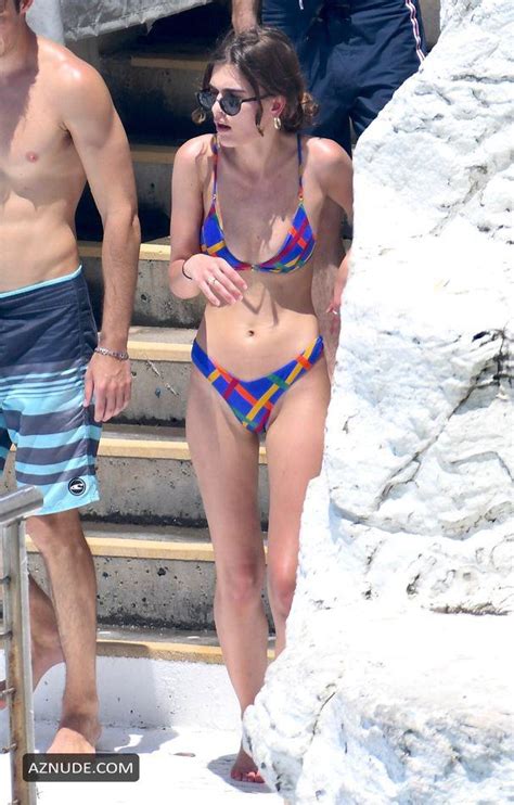 Mackinley Hill Shows Off Her Incredible Bikini Body A She Enjoys A Swim In Sydney AZNude