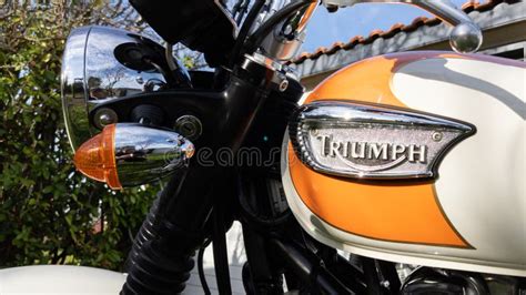 Triumph Bonneville Motorrad Detail Zeichen Text Und Logo Auf Retro