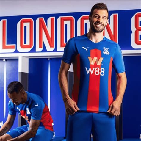 Crystal Palace Et Puma Pr Sentent Les Maillots Footpack