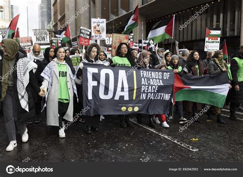 London December 2023 Thousands Attend Pro Palestinian Protest Pro ...