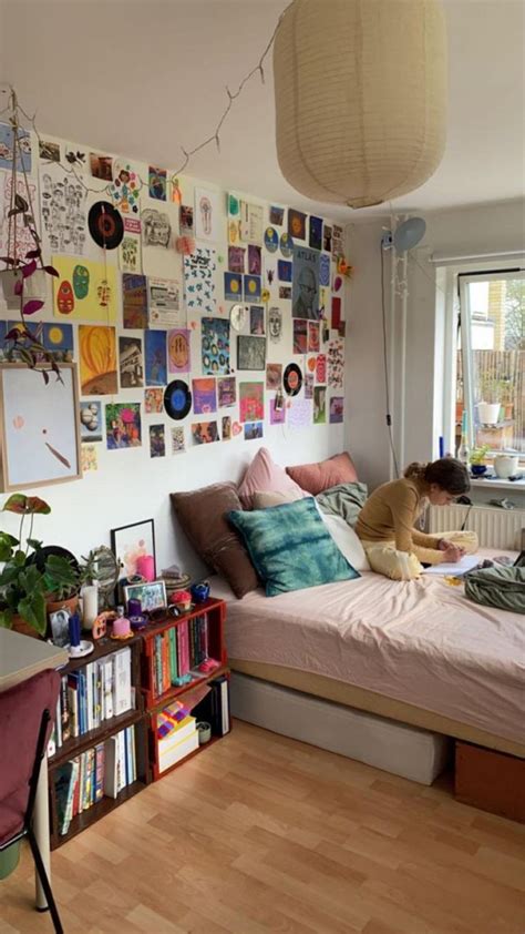 Wall Collage Room Decor Aesthetic | Ide kamar tidur, Ide dekorasi kamar ...