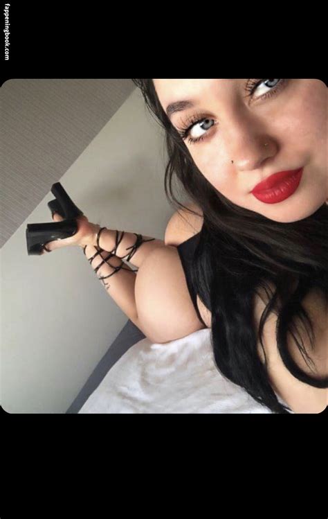 DariaXOX Diosaaxo Nude OnlyFans Leaks Fappening FappeningBook