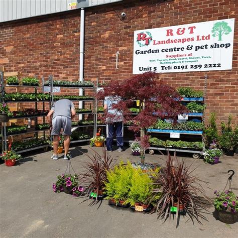 garden centre rt landscapes