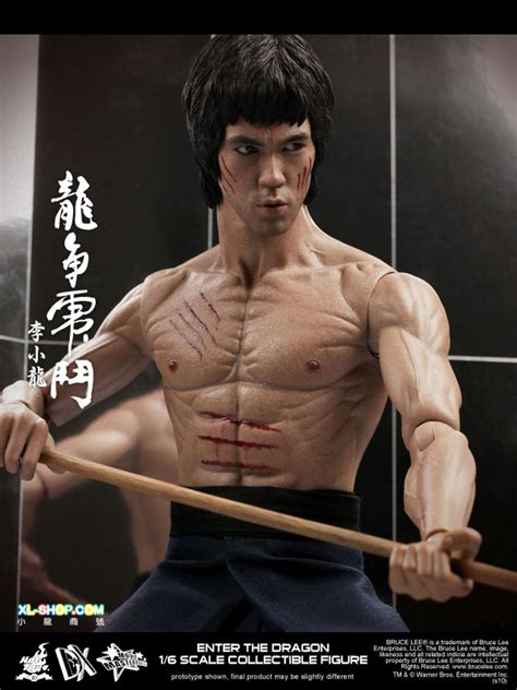 Hot Toys DX Enter The Dragon Bruce Lee Th Scale Collectible Figure