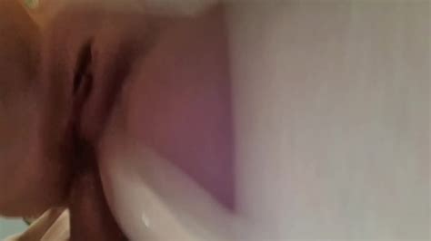 Sexo anal comendo o cu da ruiva até encher de porra XNXX