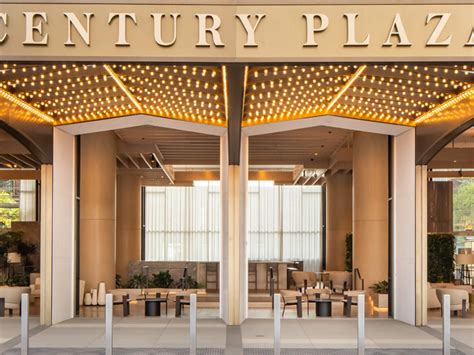 Fairmont Century Plaza Magellan Luxury Hotels