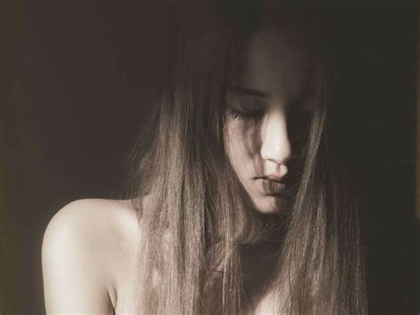 Ng I M U Nude Kim Ph Ng T H A S Body Painting Hi P D M Trong Kh Ch S N