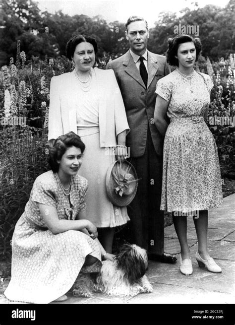 Her Majesty Queen Elizabeth The Queen Mother With King George Vi And