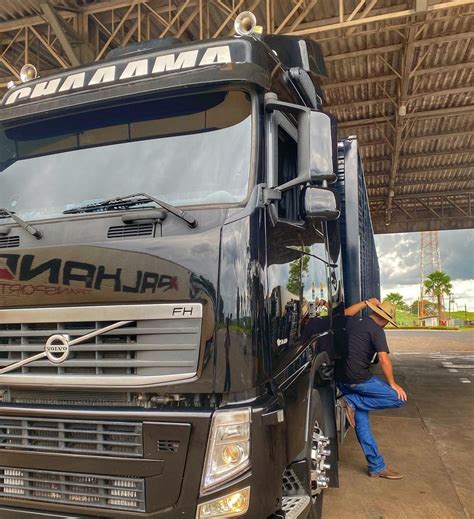 Como está Zé Neto Hospital atualiza quadro de sertanejo internado no