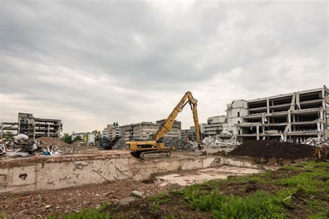 Comment prévenir les accidents et les risques sur les chantiers de