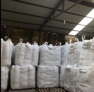 Recycled Pet Flakes Hot Washed Made From Pet Bottles Post Consumer Materials Quality A Aa Ms