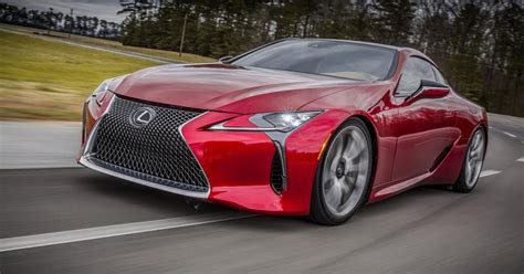 Японцы показали «идеальное купе» Lexus LC 500 с умной подвеской