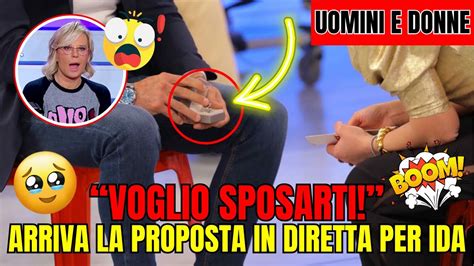 Uomini E Donne Colpo Di Scena In Diretta Arriva La Proposta Di