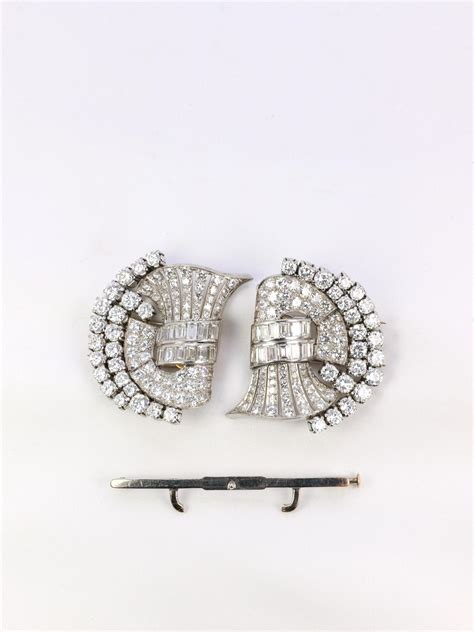 Brooch Double Clip In White Gold And Diamonds For Sale At Stdibs