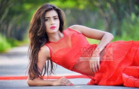 7 Hot Sexy Tanjin Tisha Bikini Pics