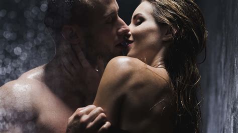 besten Stellungen für Sex unter der Dusche