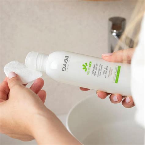 Toner Babe Stop Akn Astringent Tonic Lotion cho da dầu mụn Chiaki vn