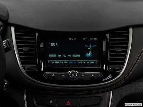 2017 Chevrolet Trax Price Review Photos And Specs Canada Drivingca