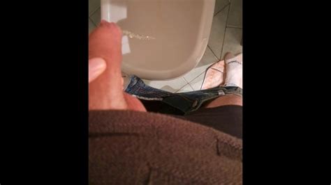 Succhiata Veloce Al Dildo E Pisciatona Pornhub Gay