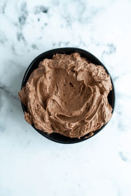 Dark Chocolate Naked Cake With Fresh Berries The Windy City Dinner Fairy