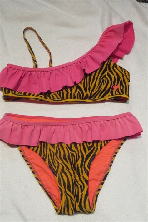 WE Bikini Gr 158 164 Eher 146 158 Kaufen Auf Ricardo