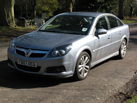 vauxhall vectra technical specifications  fuel economy