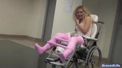 Free Leg Cast Porn Videos Xhamster