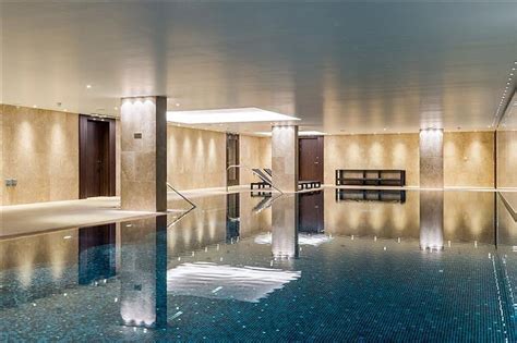 Flat To Rent In Blenheim House Crown Square One Tower Bridge Tower