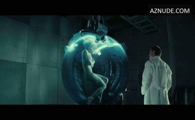 Milla Jovovich Bikini Scene In A Perfect Getaway Aznude