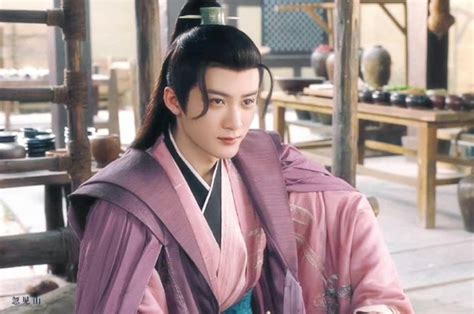 Top M Nam Hot Nh T Phim H Ng I Sao Tr Ng T Ng T B P Ti U Chi N M H Ng Y