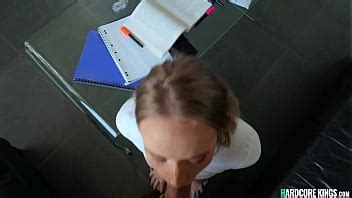 Morena Caliente Pov Follada En El Sof Xvideos